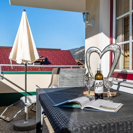 Apart Boutiquehotel Sonnenhof Mayrhofen