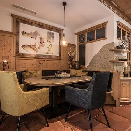 Apartmanhotel Boutiquehotel Sonnenhof Mayrhofen