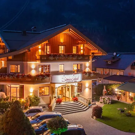 Boutiquehotel Sonnenhof Lägenhetshotell Mayrhofen