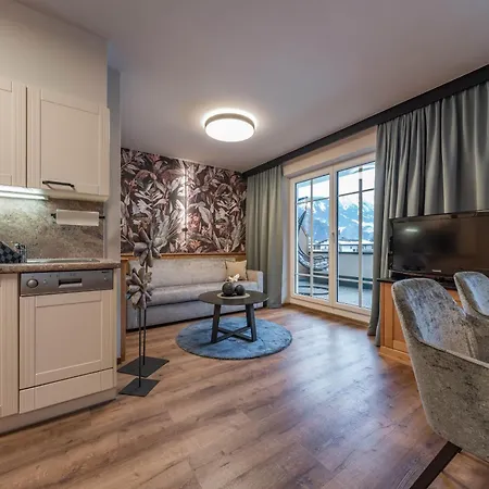 Boutiquehotel Sonnenhof מלון דירות מאיירהופן