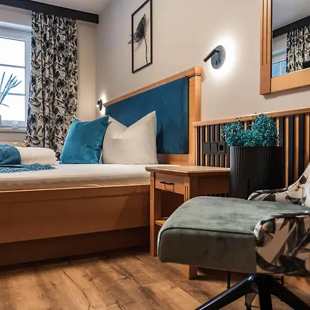 Boutiquehotel Sonnenhof Апарт-отель Майрхофен