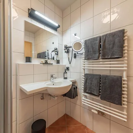 Boutiquehotel Sonnenhof Lägenhetshotell 4*