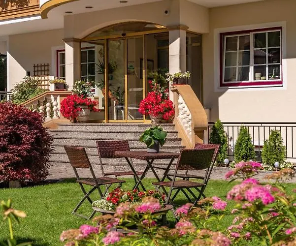 Boutiquehotel Sonnenhof Aparthotel 4*