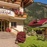Boutiquehotel Sonnenhof مايرهوفن